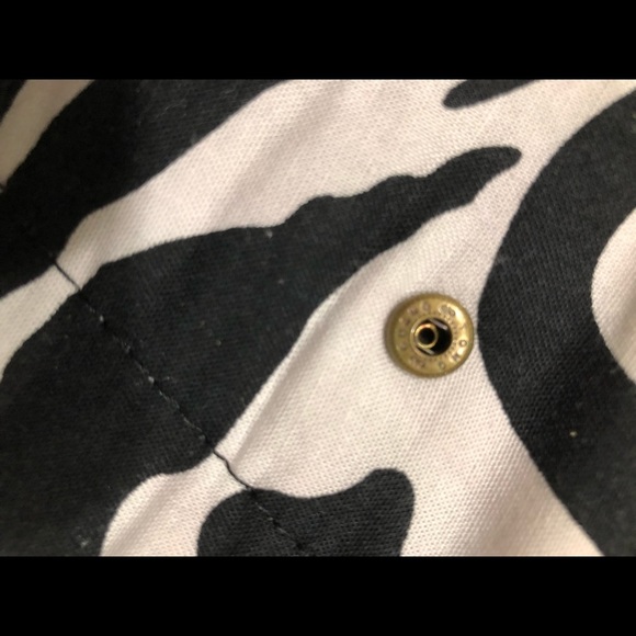 Tong Guang Peace Material Pink&Black Wallet. - Picture 3 of 6